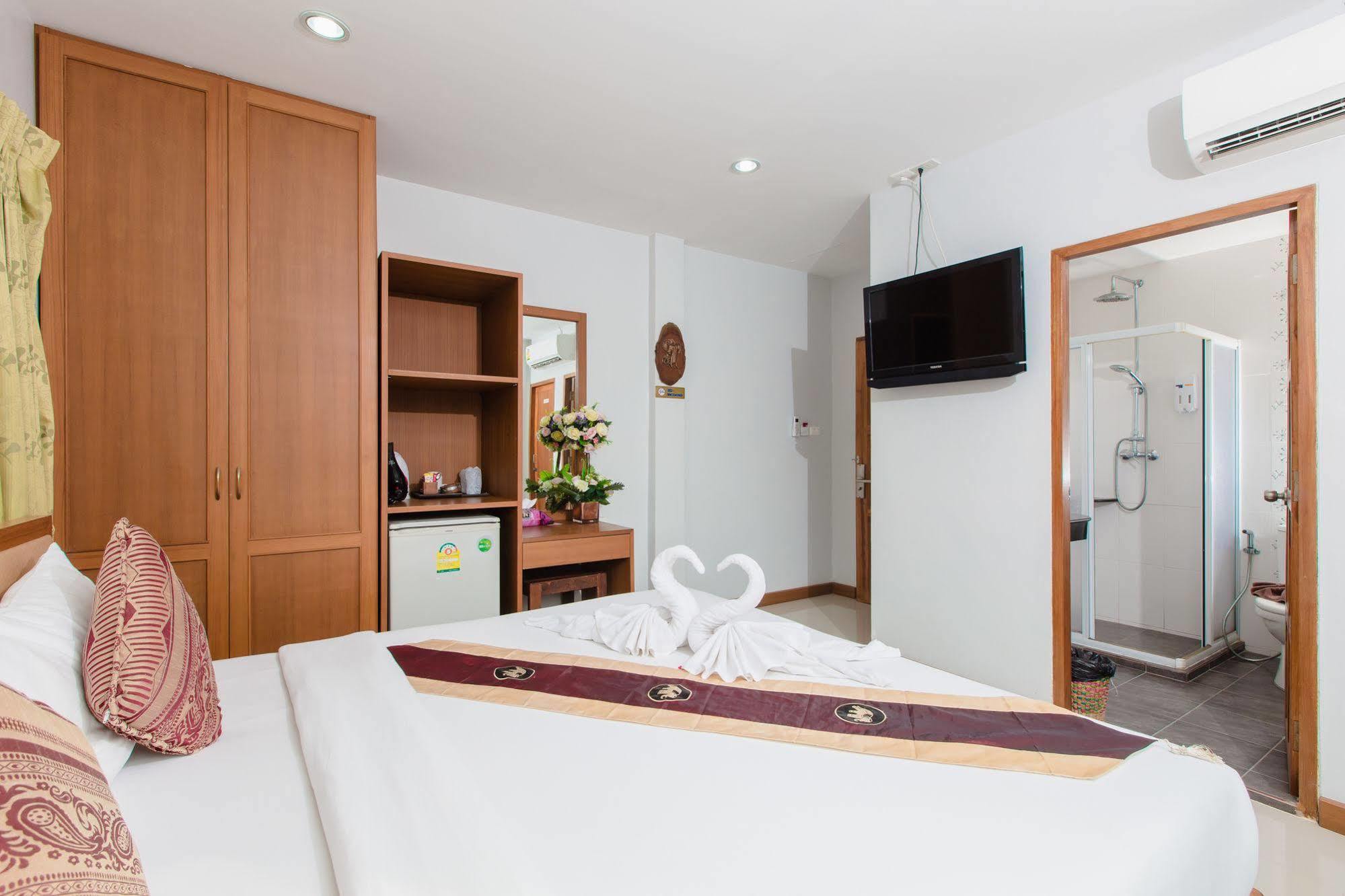 Hip Yaya Residences パトン エクステリア 写真